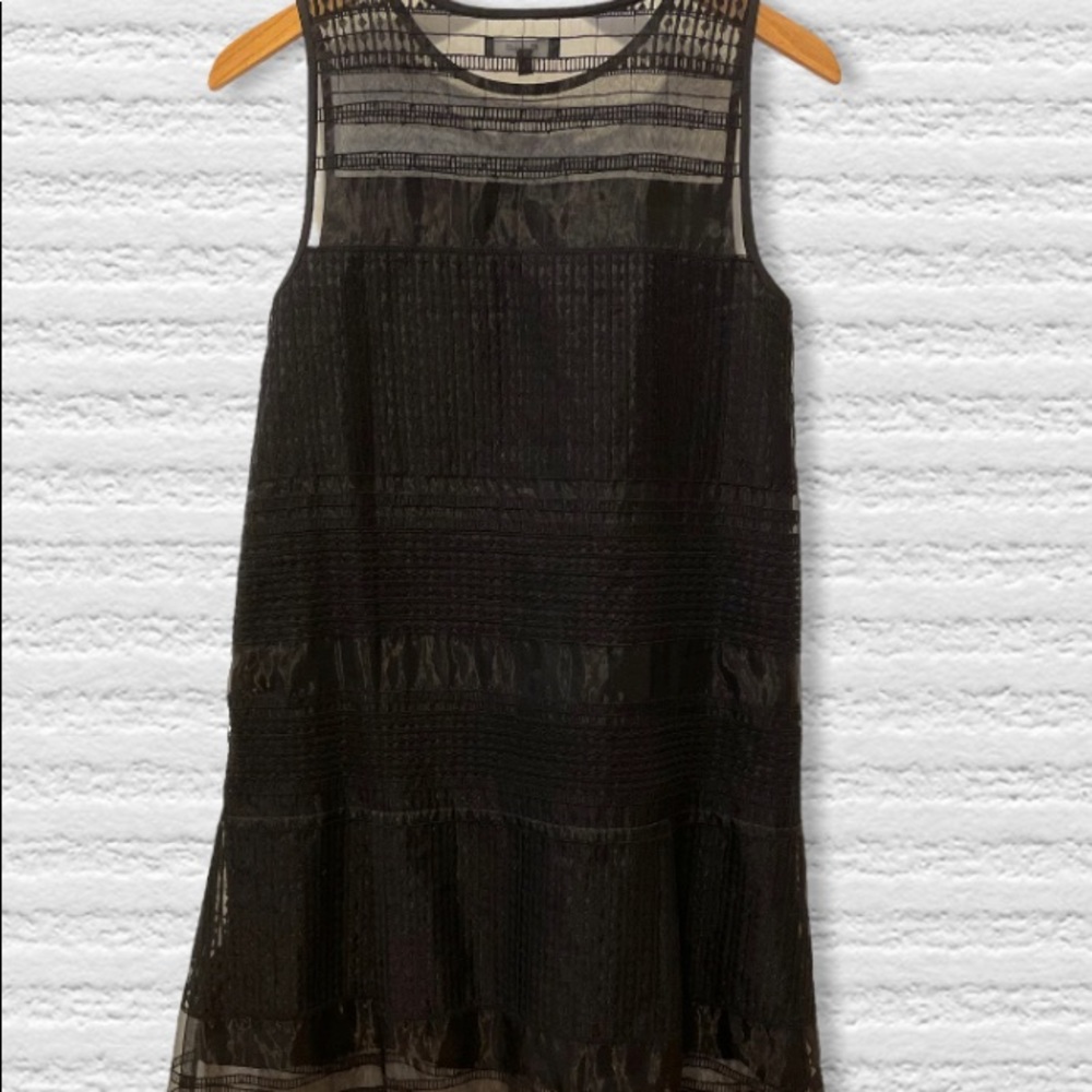 Madewell Tulle & Sheer embroidered dress. 🖤 - Picture 4 of 12